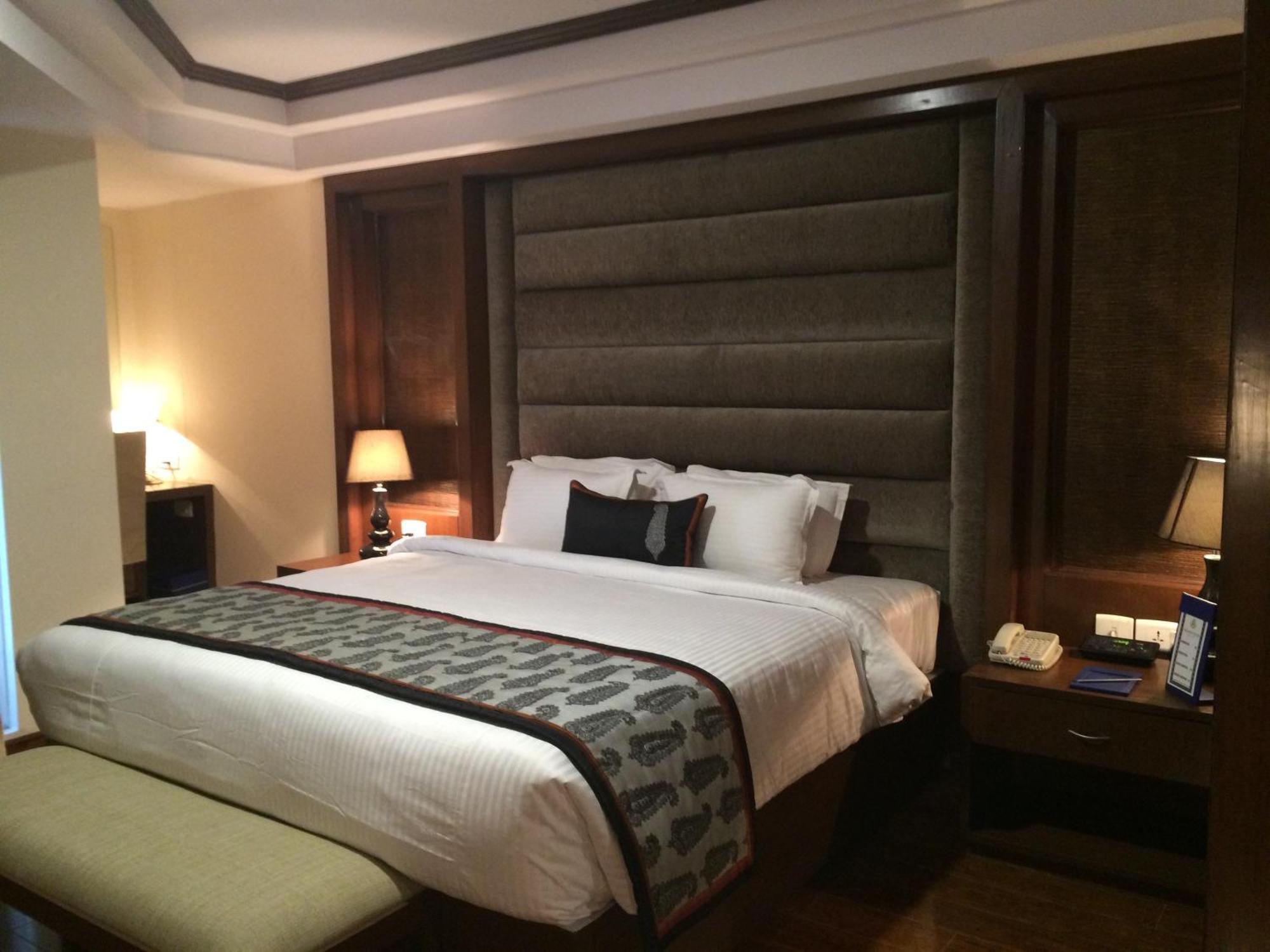 Golden Tulip Jaipur Hotel Kültér fotó