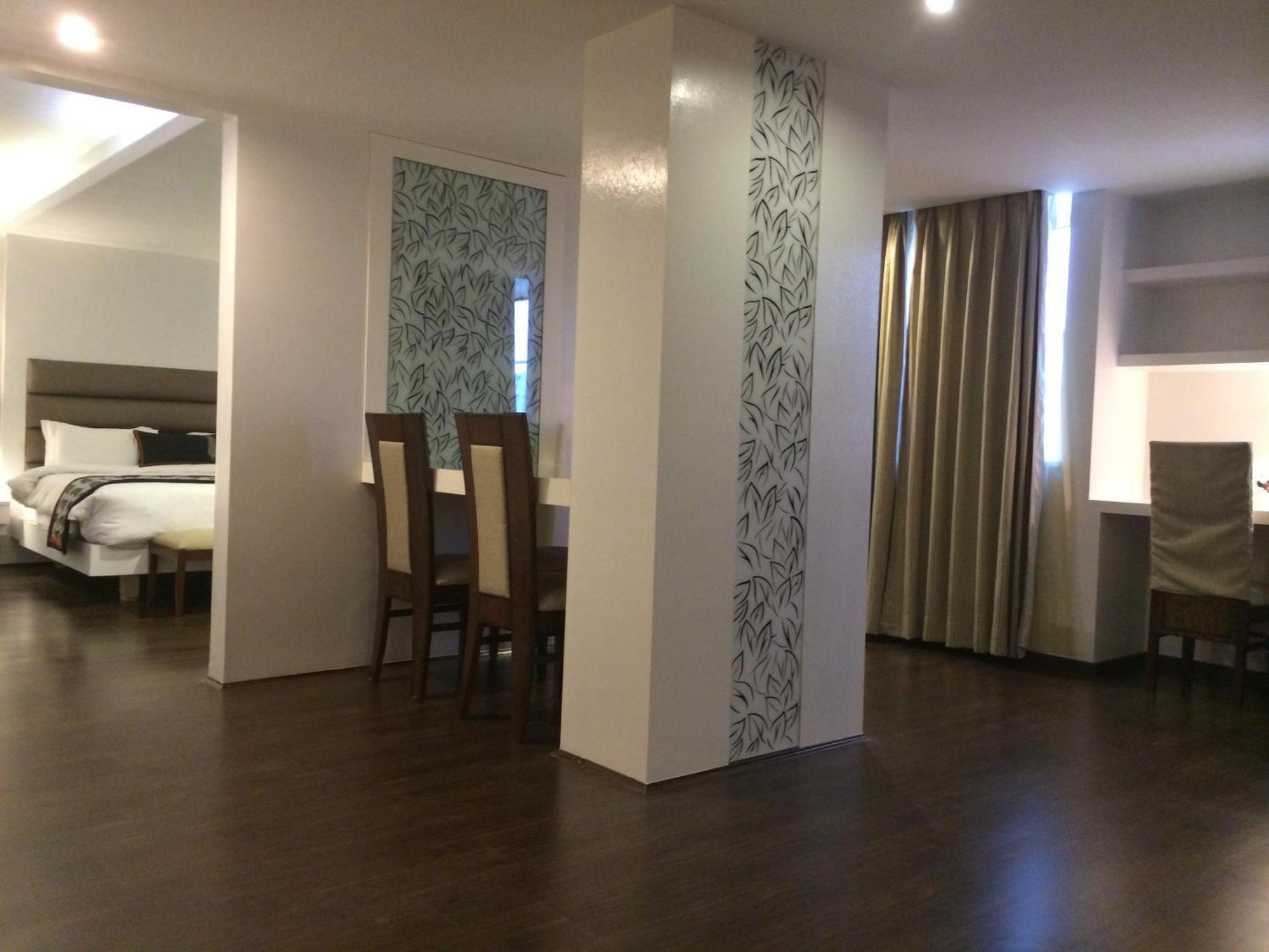 Golden Tulip Jaipur Hotel Kültér fotó