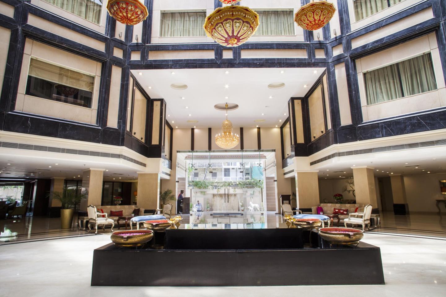 Golden Tulip Jaipur Hotel Kültér fotó